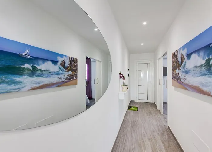 El Galeon Apartment *