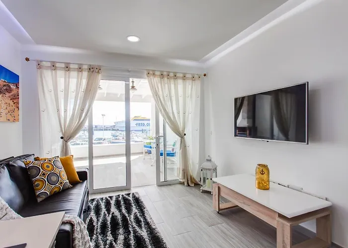 El Galeon Playa Blanca (Lanzarote)